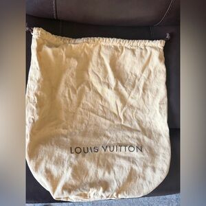 Louis Vuitton Cream Drawstring Dust Bag